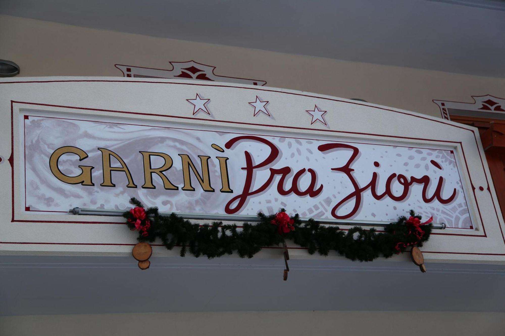 Garni Pra Fiori Hotel Campitello di Fassa Exterior photo
