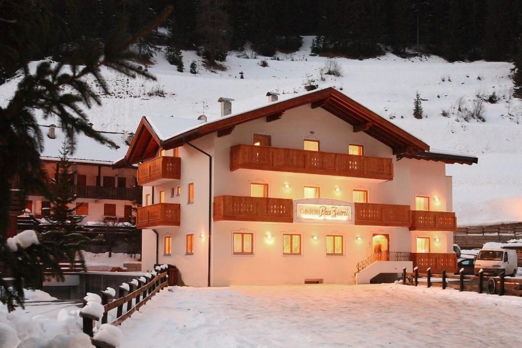 Garni Pra Fiori Hotel Campitello di Fassa Exterior photo