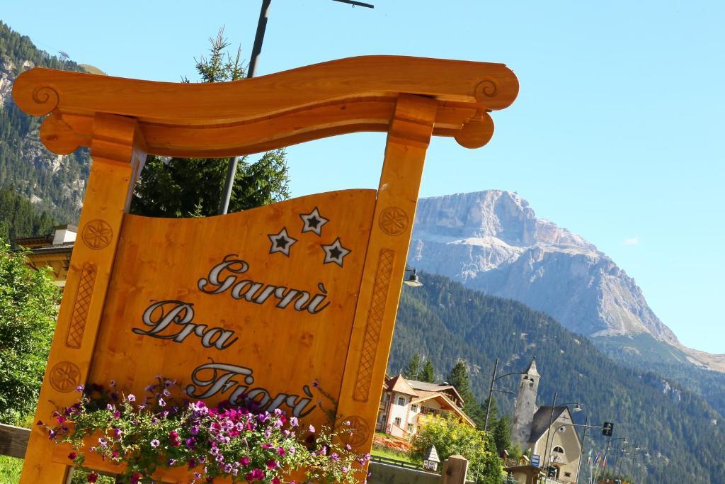 Garni Pra Fiori Hotel Campitello di Fassa Exterior photo