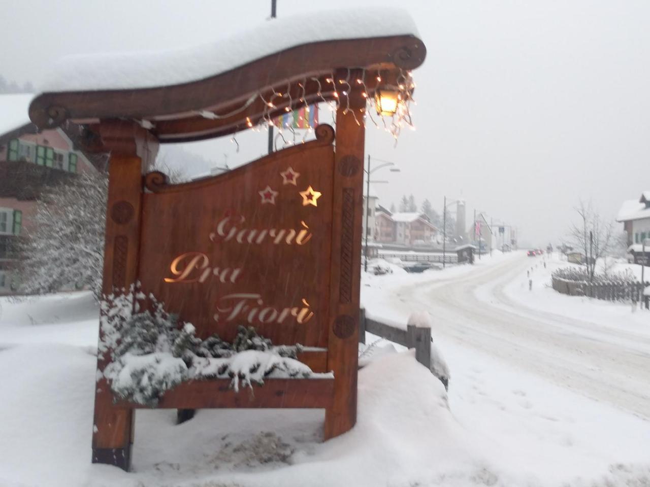 Garni Pra Fiori Hotel Campitello di Fassa Exterior photo